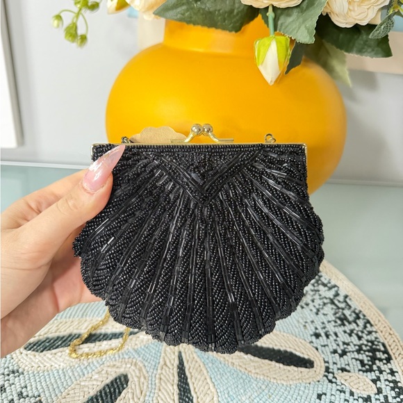 La Regale Black Beaded Wristlet with Gold Accents - Picture 2 of 6